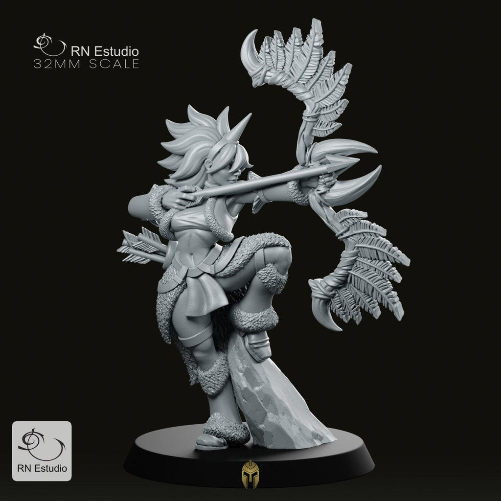 Archer Kira Forest Miniature