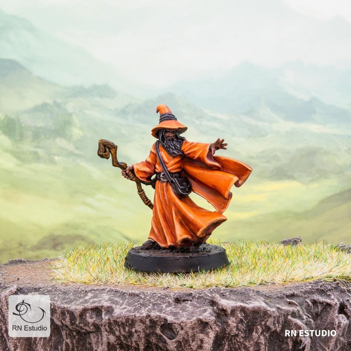 Wizard Amlund Maegon LOTR Miniature